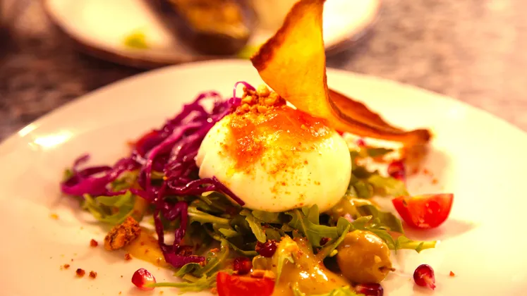 Bueffel_Mozzarella_Salat_tmb